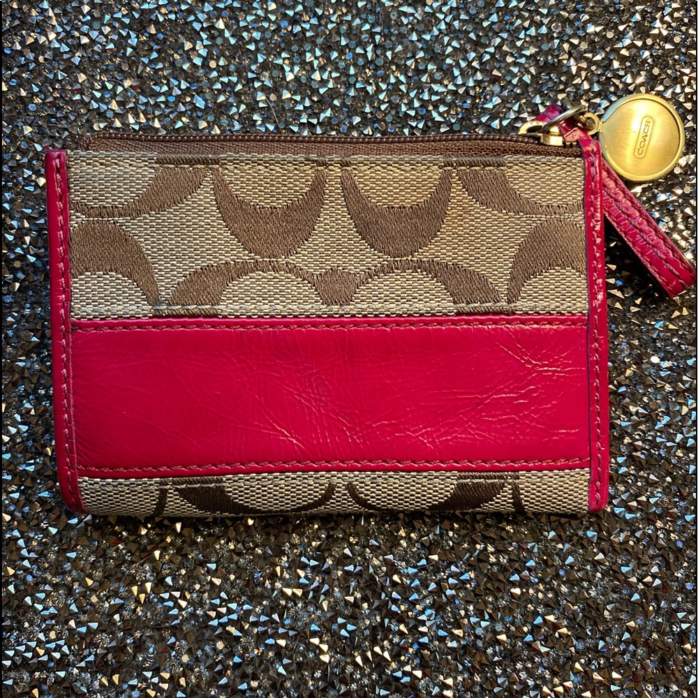 Signature Coach Mini Skinny